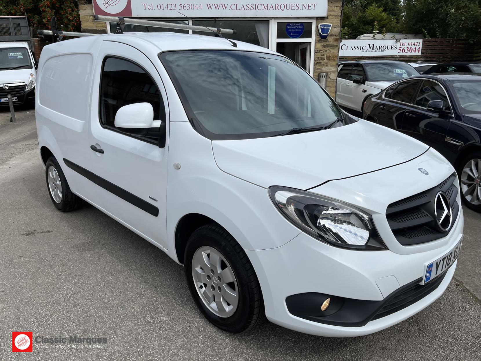 Mercedes benz citan 109 cdi deals