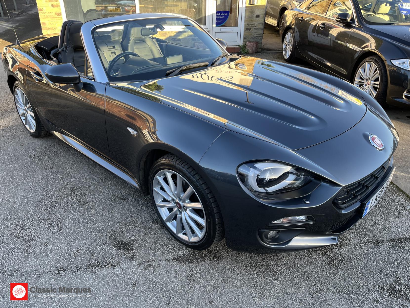 Fiat 124 Spider 1.4 MultiAir Lusso Plus Convertible 2dr Petrol Euro 6 (140 ps)