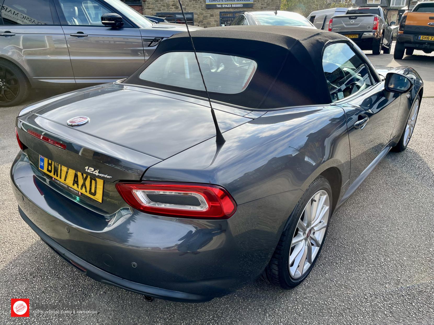 Fiat 124 Spider 1.4 MultiAir Lusso Plus Convertible 2dr Petrol Euro 6 (140 ps)