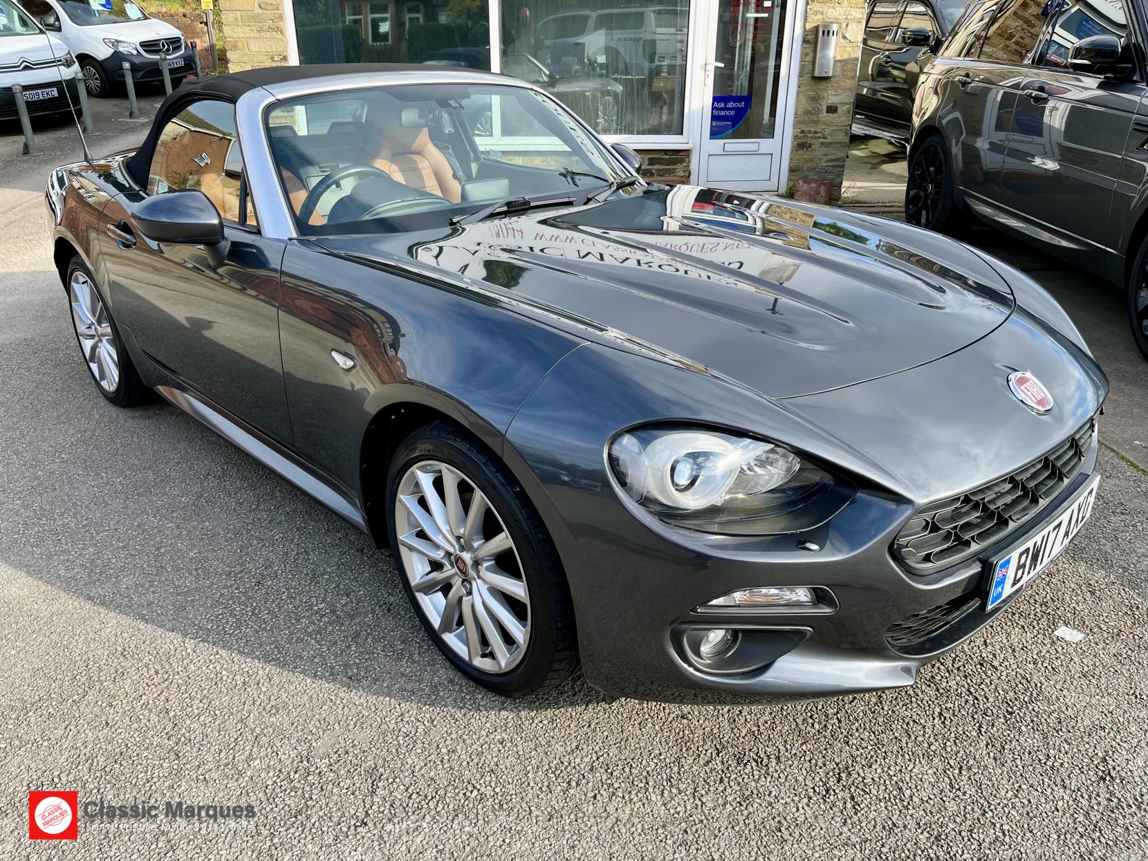 Fiat 124 Spider 1.4 MultiAir Lusso Plus Convertible 2dr Petrol Euro 6 (140 ps)