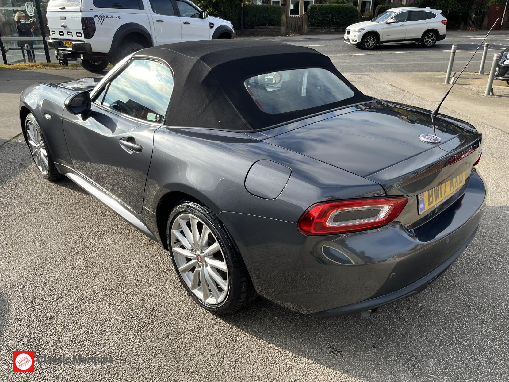 Fiat 124 Spider 1.4 MultiAir Lusso Plus Convertible 2dr Petrol Euro 6 (140 ps)