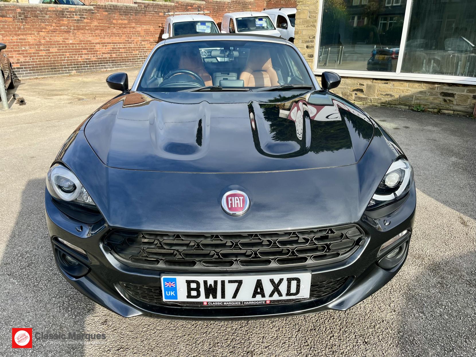 Fiat 124 Spider 1.4 MultiAir Lusso Plus Convertible 2dr Petrol Euro 6 (140 ps)