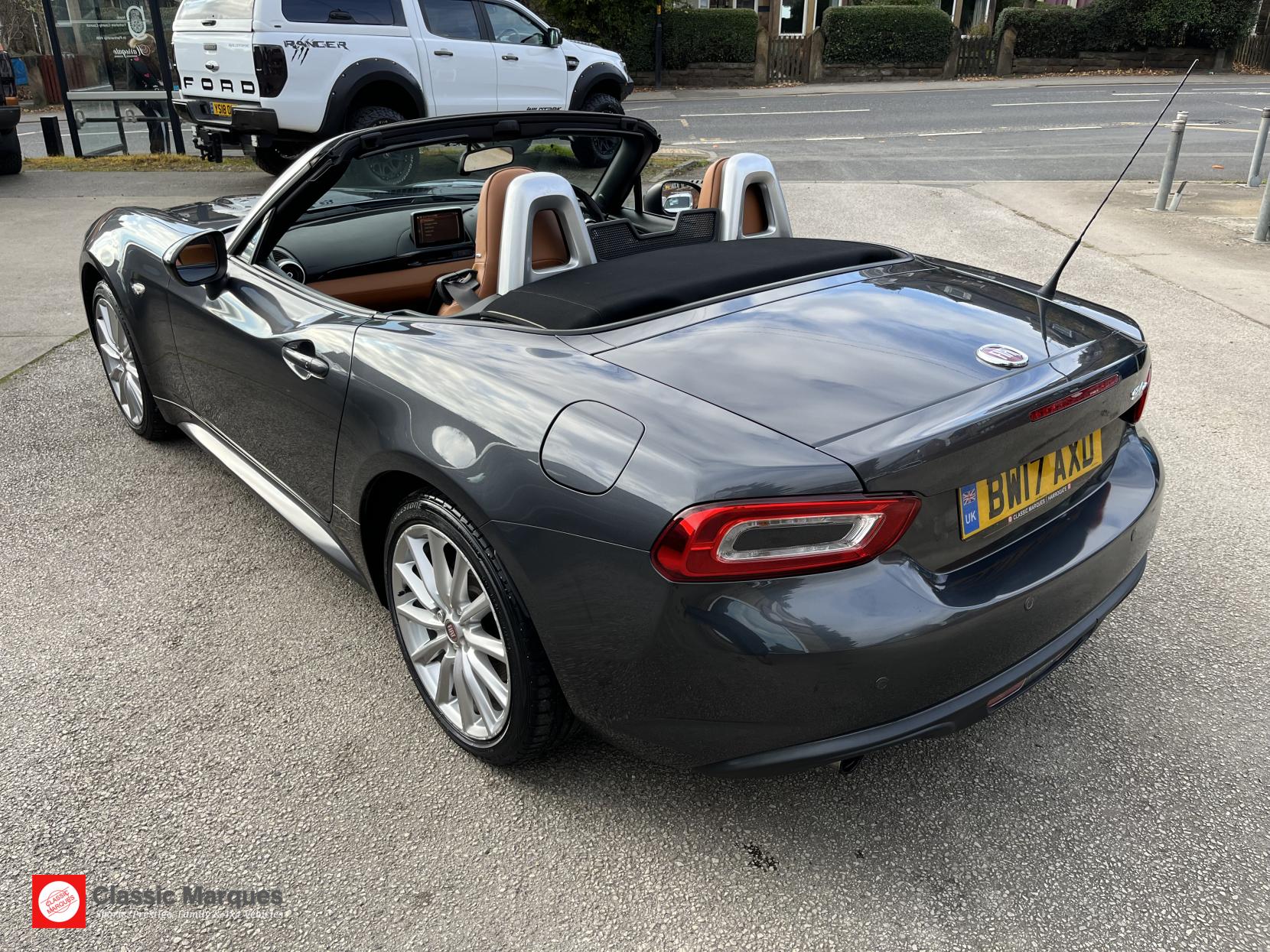 Fiat 124 Spider 1.4 MultiAir Lusso Plus Convertible 2dr Petrol Euro 6 (140 ps)