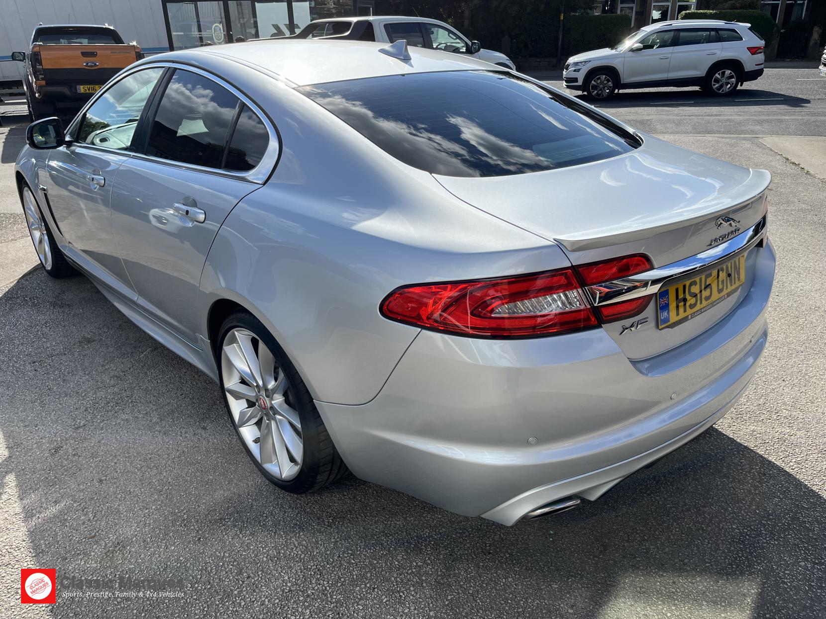 Jaguar XF 3.0d S V6 Portfolio Saloon 4dr Diesel Auto Euro 5 (s/s) (275 ps)