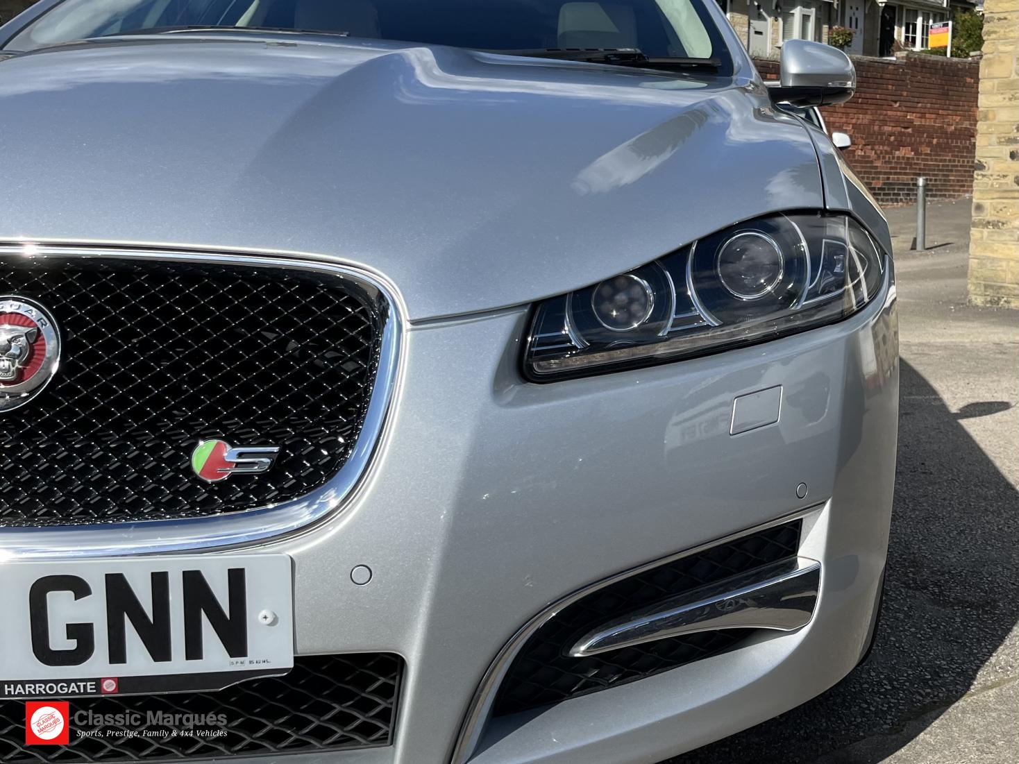 Jaguar XF 3.0d S V6 Portfolio Saloon 4dr Diesel Auto Euro 5 (s/s) (275 ps)