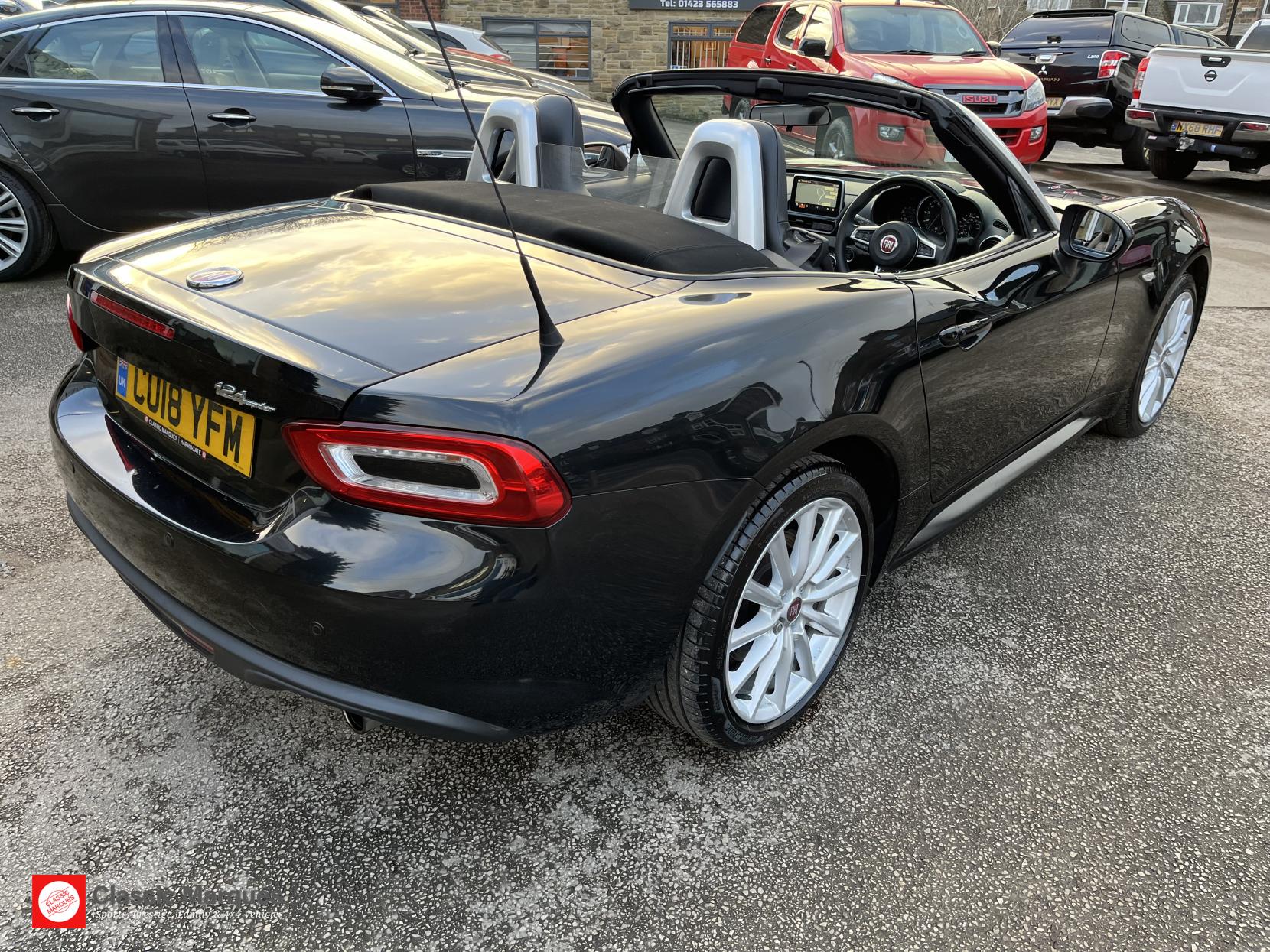 Fiat 124 Spider 1.4 MultiAir Lusso Convertible 2dr Petrol Euro 6 (140 ps)