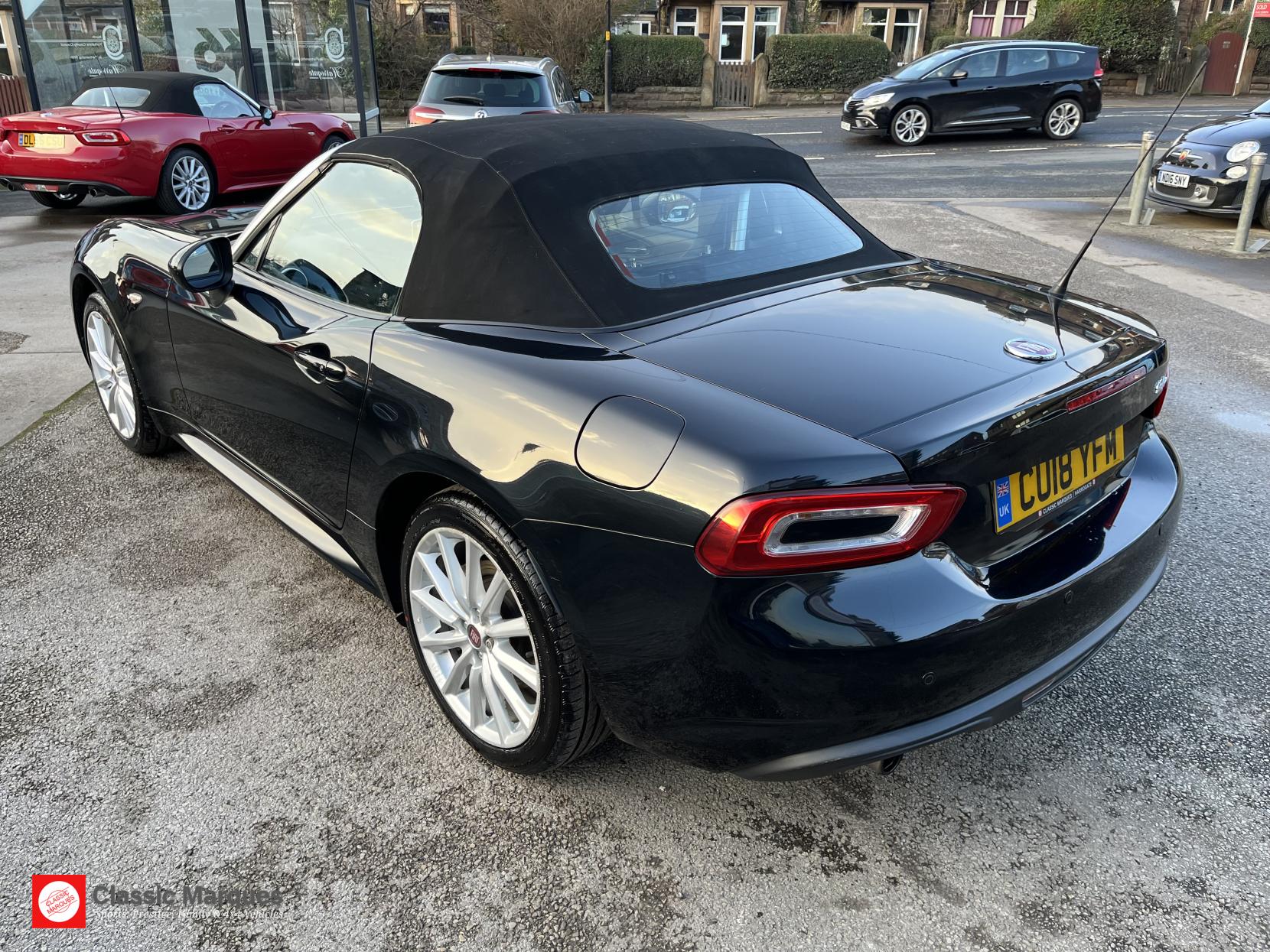 Fiat 124 Spider 1.4 MultiAir Lusso Convertible 2dr Petrol Euro 6 (140 ps)