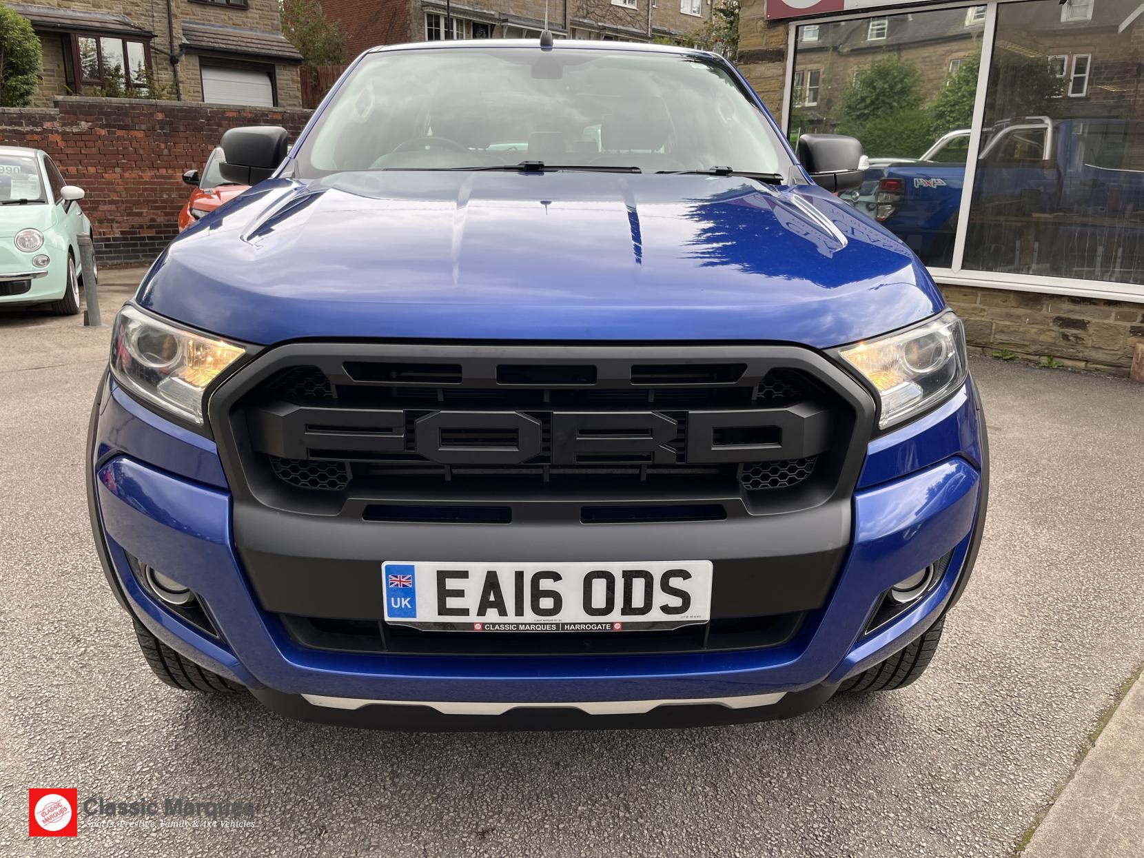 Ford Ranger 2.2 TDCi Limited 1 Pickup Double Cab 4dr Diesel Auto 4WD Euro 5 (160 ps)