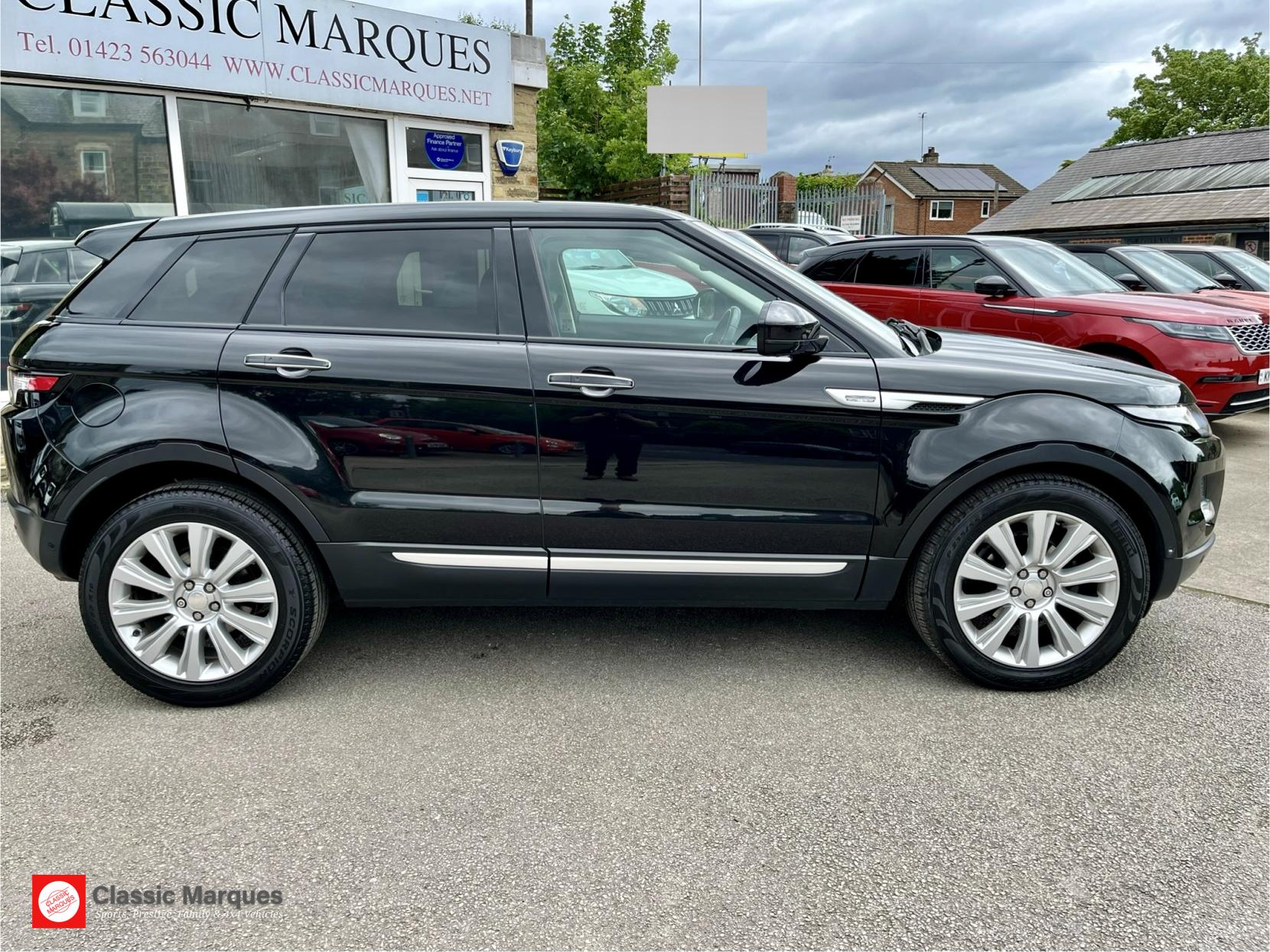 Land Rover Range Rover Evoque 2.2 SD4 Prestige Lux SUV 5dr Diesel Auto 4WD Euro 5 (s/s) (190 ps)