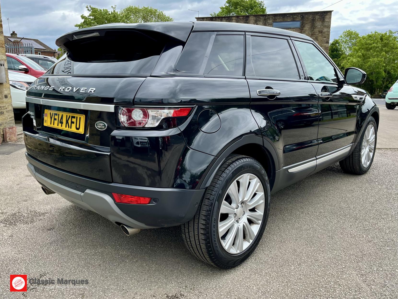 Land Rover Range Rover Evoque 2.2 SD4 Prestige Lux SUV 5dr Diesel Auto 4WD Euro 5 (s/s) (190 ps)