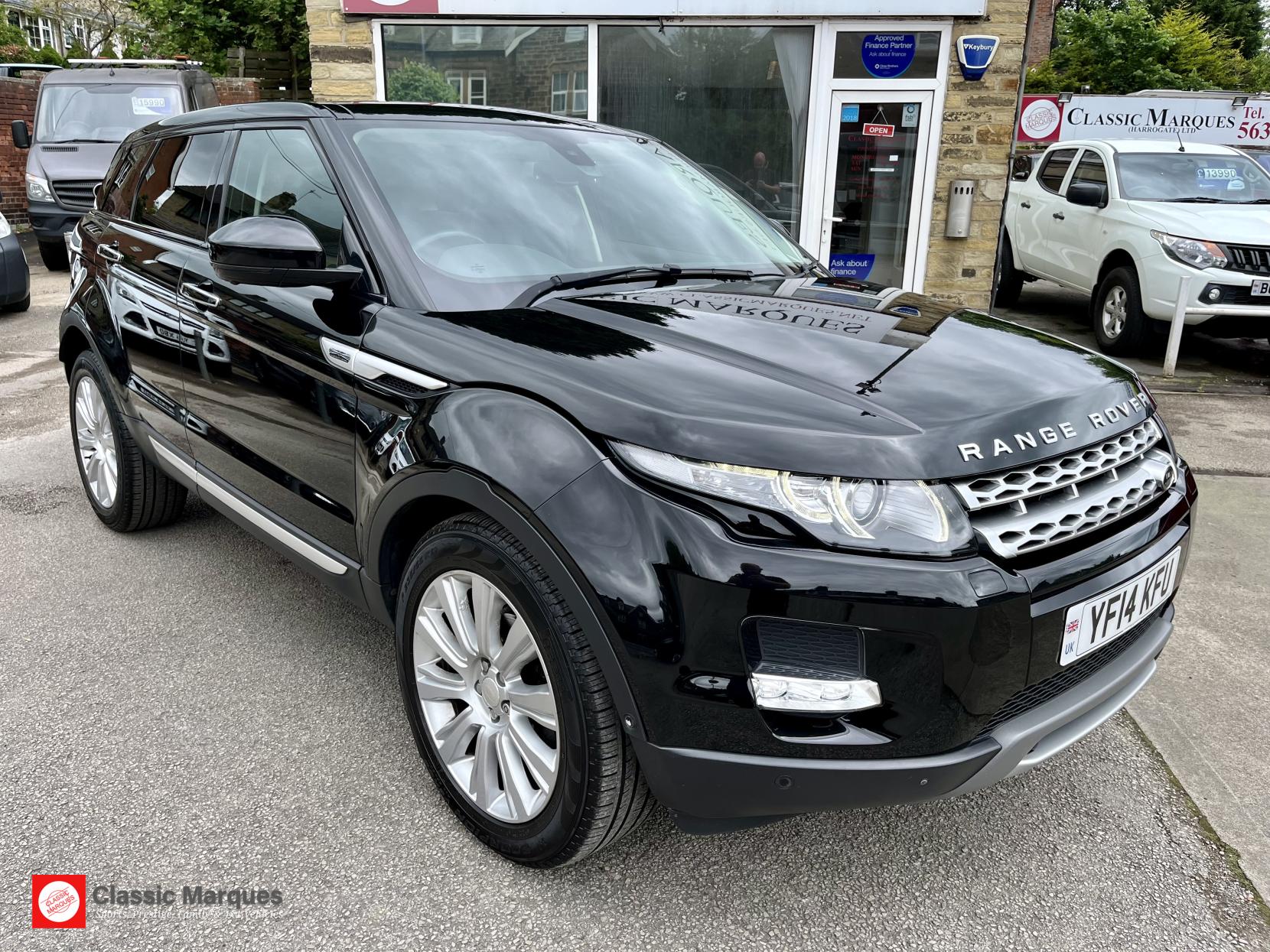 Land Rover Range Rover Evoque 2.2 SD4 Prestige Lux SUV 5dr Diesel Auto 4WD Euro 5 (s/s) (190 ps)