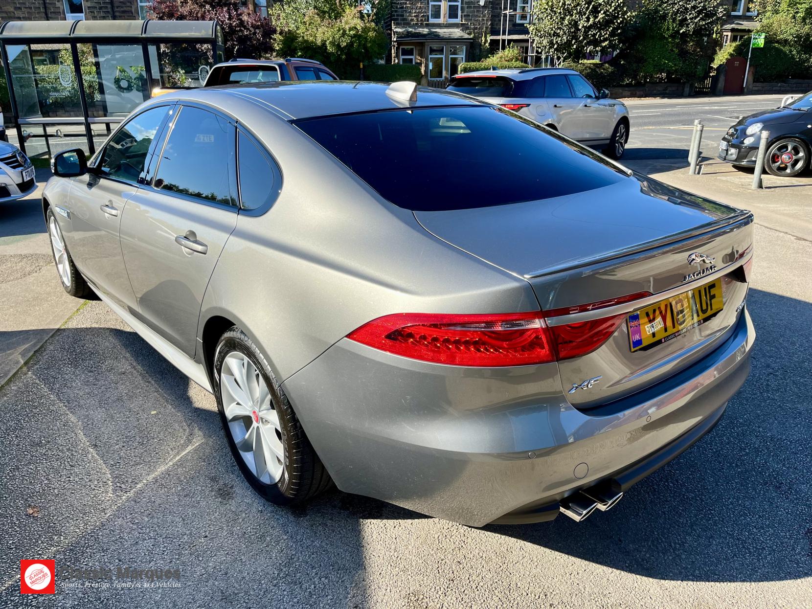 Jaguar XF 2.0d R-Sport Saloon 4dr Diesel Auto Euro 6 (s/s) (180 ps)