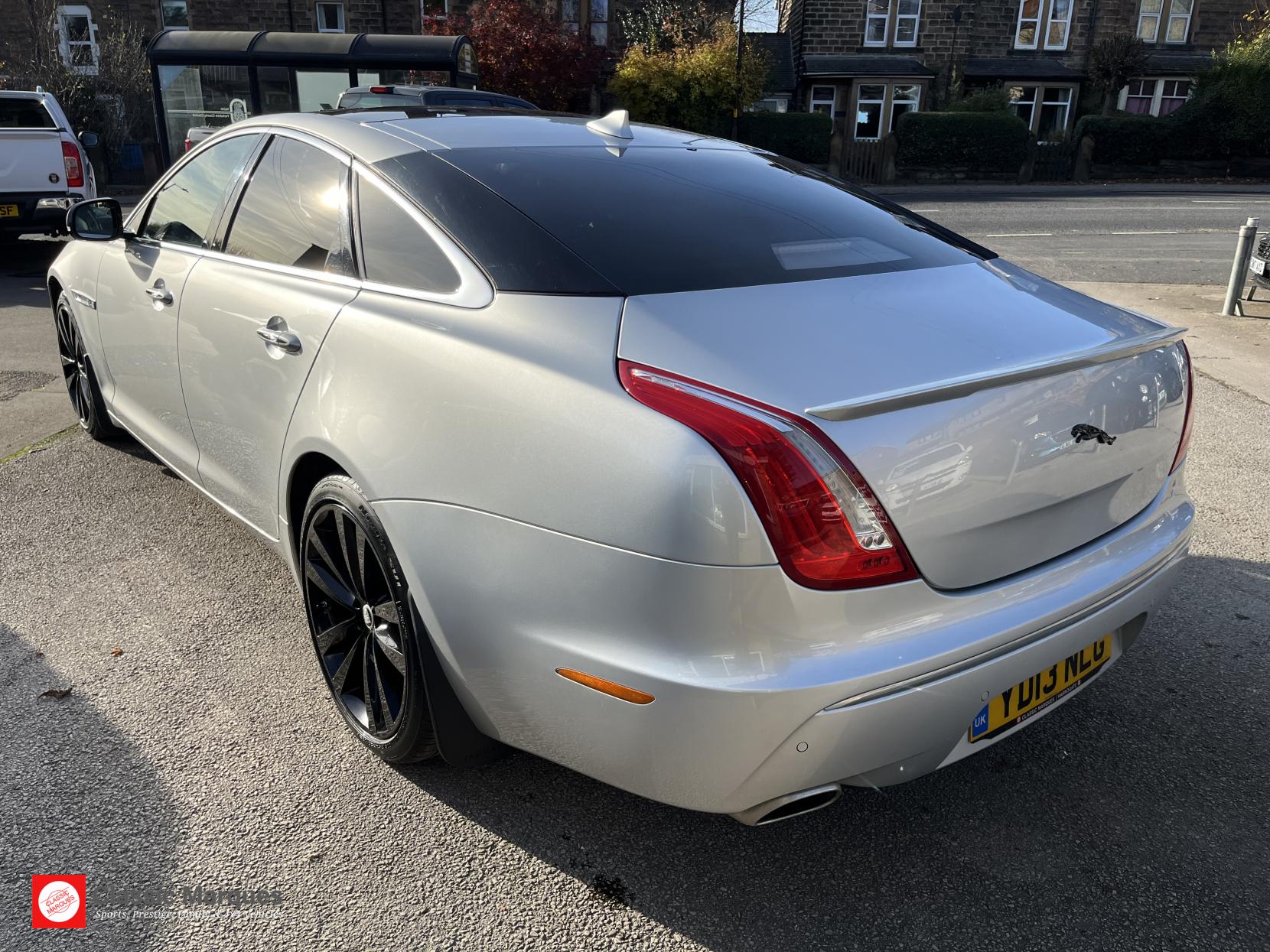 Jaguar XJ 3.0d V6 Portfolio Saloon 4dr Diesel Auto Euro 5 (s/s) (275 ps)