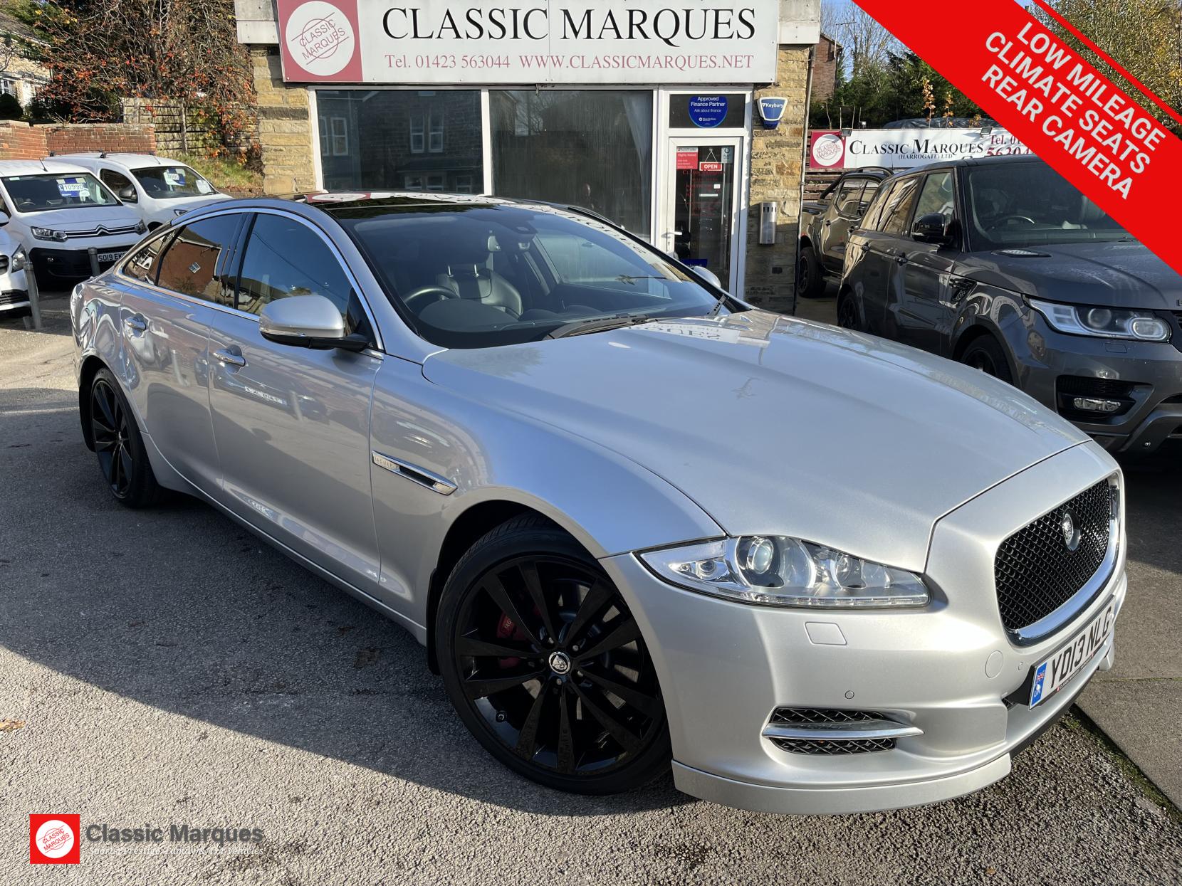 Jaguar XJ 3.0d V6 Portfolio Saloon 4dr Diesel Auto Euro 5 (s/s) (275 ps)