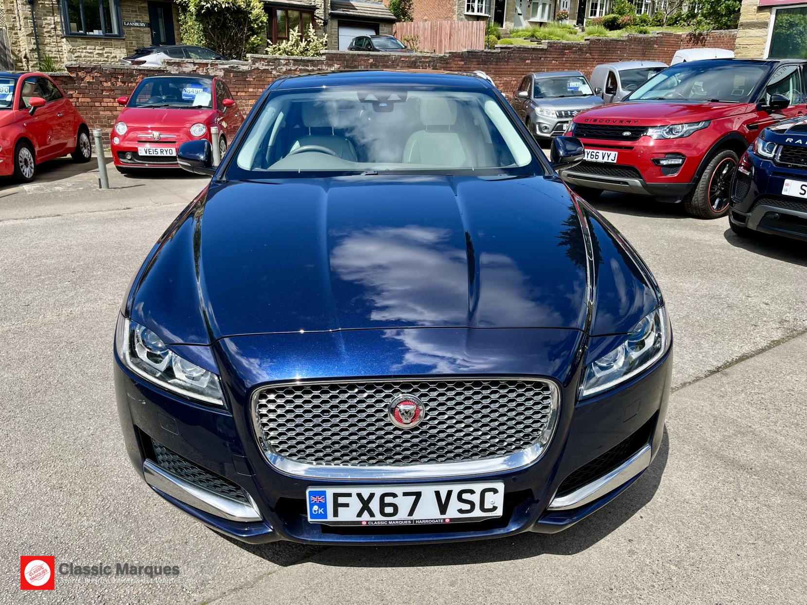 Jaguar XF 3.0d V6 Portfolio Saloon 4dr Diesel Auto Euro 6 (s/s) (300 ps)