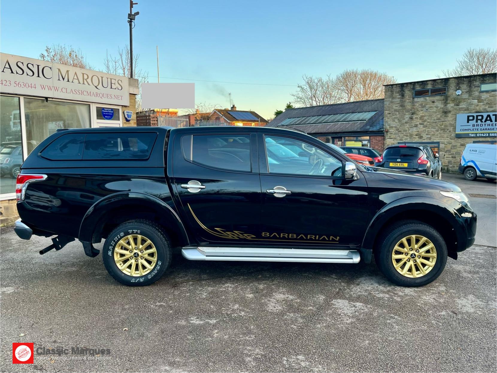 Mitsubishi L200 2.4 DI-D DC Barbarian Pickup Double Cab 4dr Diesel Manual 4WD Euro 6 (178 ps)