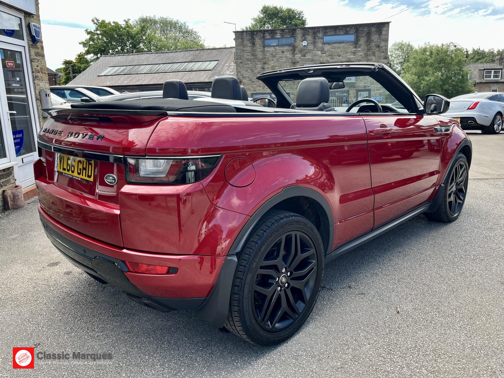 Land Rover Range Rover Evoque 2.0 TD4 HSE Dynamic Convertible 2dr Diesel Auto 4WD Euro 6 (s/s) (180 ps)