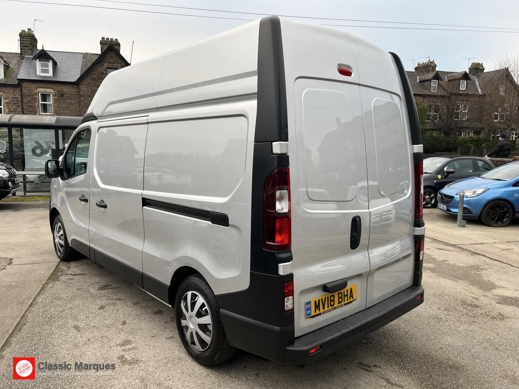 Vauxhall Vivaro 1.6 CDTi 2900 BiTurbo ecoTEC Panel Van 5dr Diesel Manual L2 H2 Euro 6 (s/s) (125 ps)