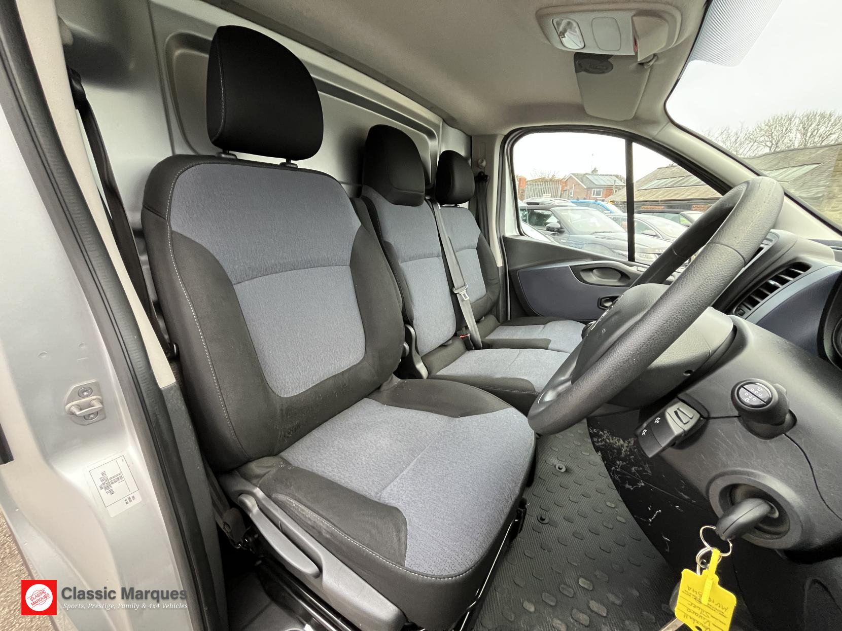 Vauxhall Vivaro 1.6 CDTi 2900 BiTurbo ecoTEC Panel Van 5dr Diesel Manual L2 H2 Euro 6 (s/s) (125 ps)