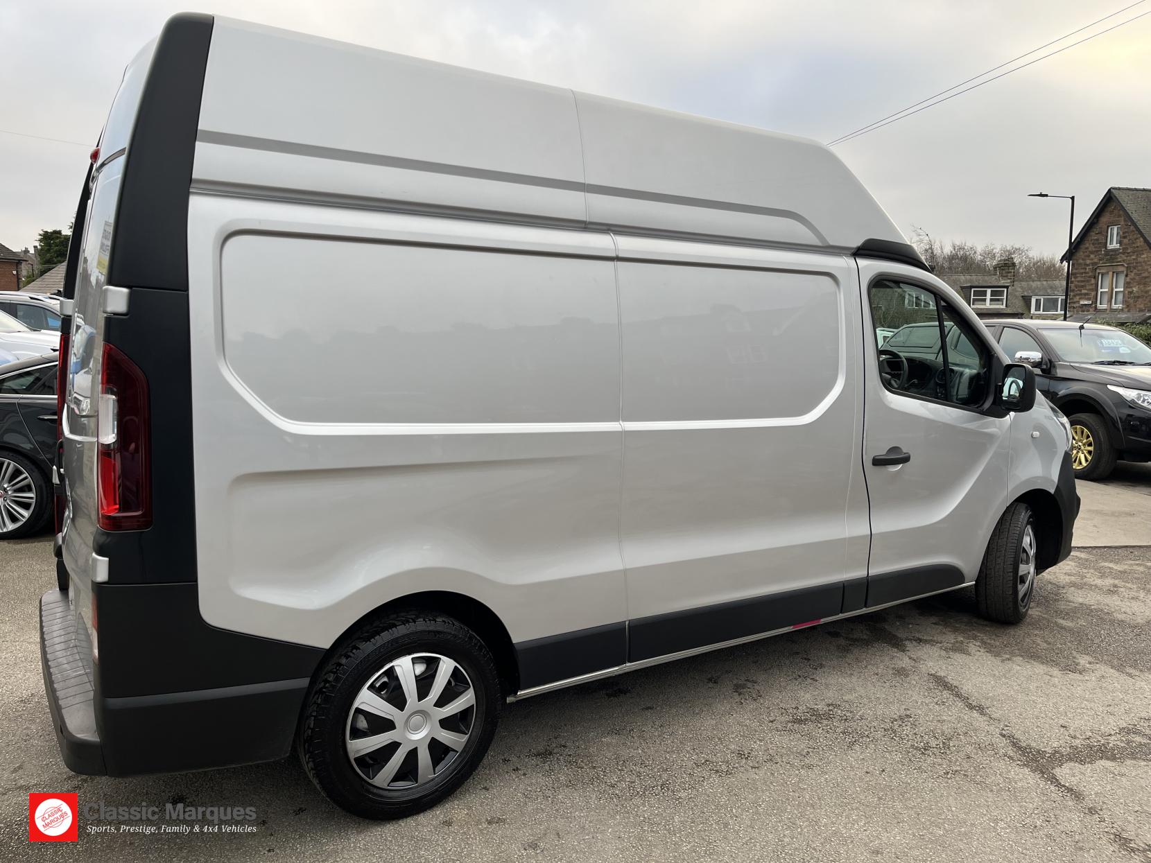 Vauxhall Vivaro 1.6 CDTi 2900 BiTurbo ecoTEC Panel Van 5dr Diesel Manual L2 H2 Euro 6 (s/s) (125 ps)