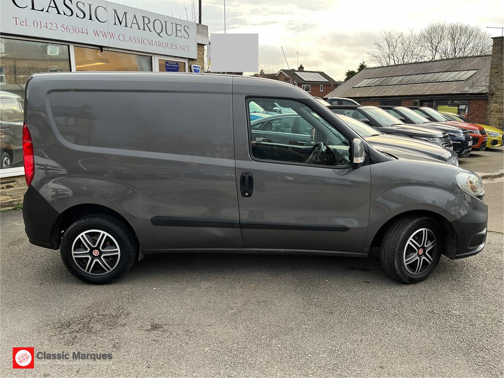 Fiat Doblo 1.3 JTD MultiJetII 16v SX Tecnico Panel Van 4dr Diesel Manual L1 H1 (126 g/km, 90 bhp)