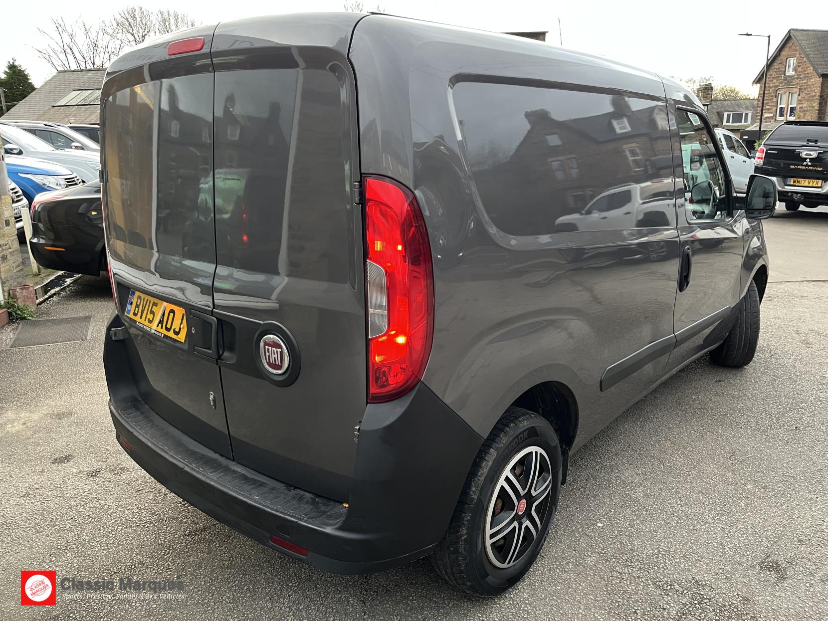 Fiat Doblo 1.3 JTD MultiJetII 16v SX Tecnico Panel Van 4dr Diesel Manual L1 H1 (126 g/km, 90 bhp)