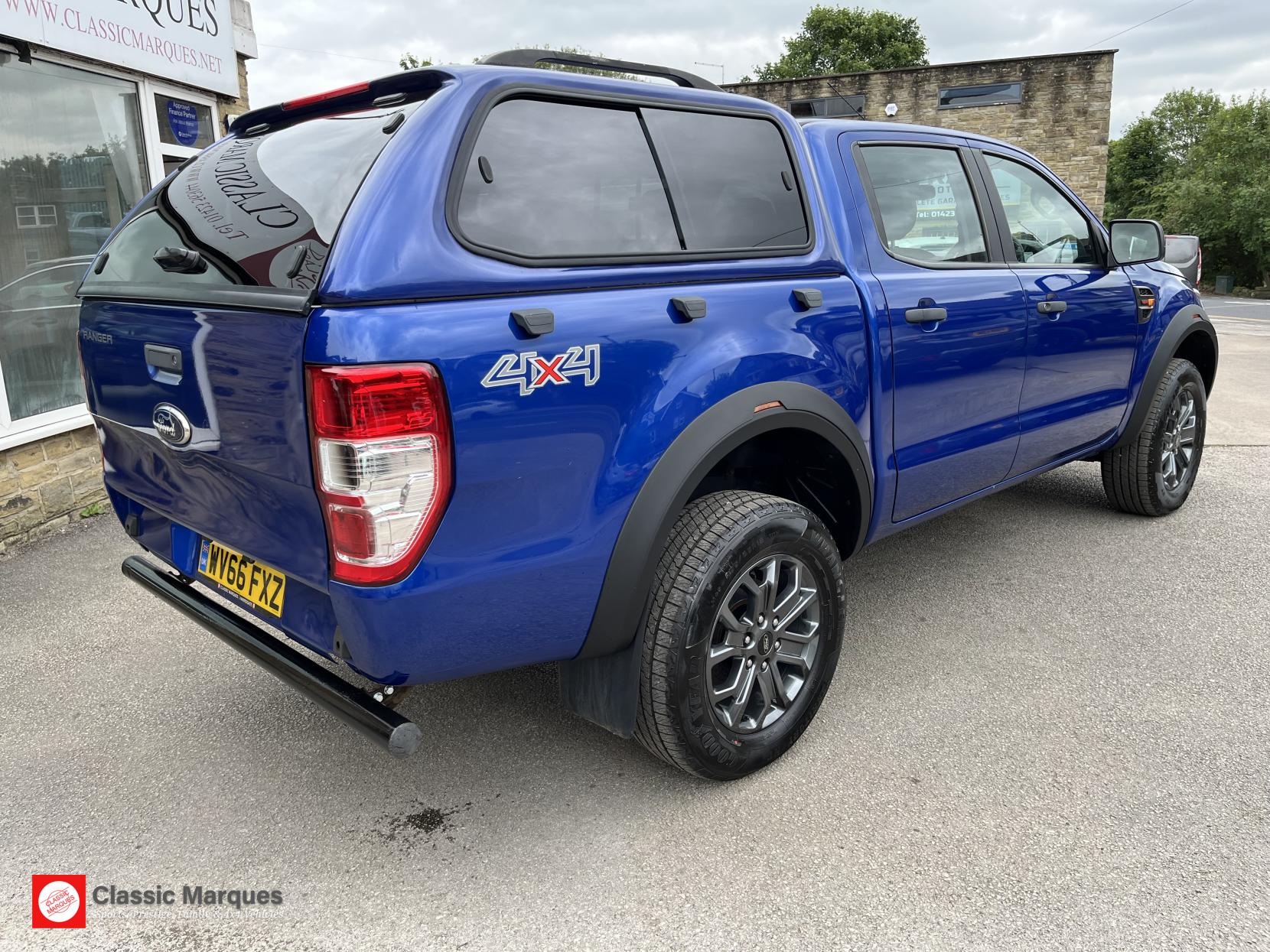 Ford Ranger 2.2 TDCi XL Pickup Double Cab 4dr Diesel Manual 4WD Euro 5 (s/s) (Eco Axle) (160 ps)