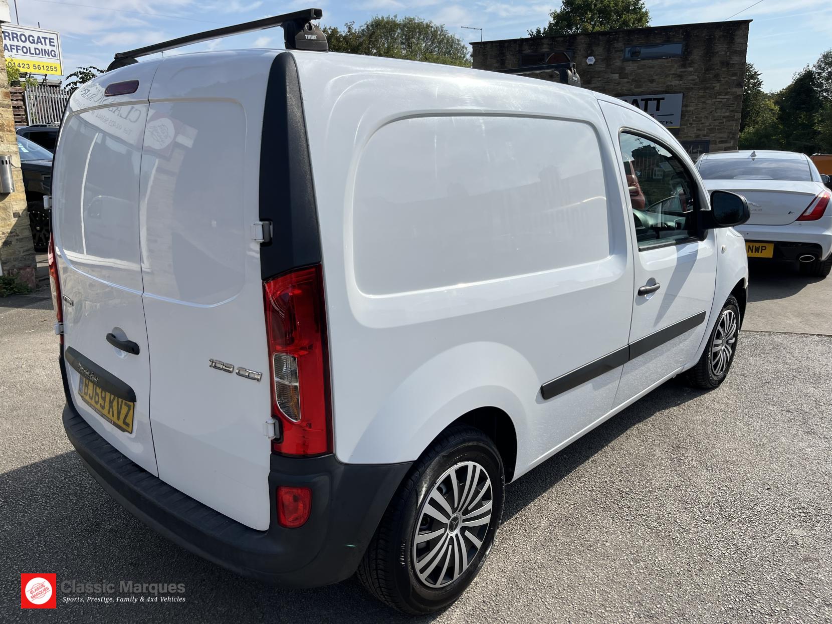 Mercedes-Benz Citan 1.5 109 CDI BlueEfficiency Panel Van 5dr Diesel Manual L2 Euro 6 (s/s) (90 ps)