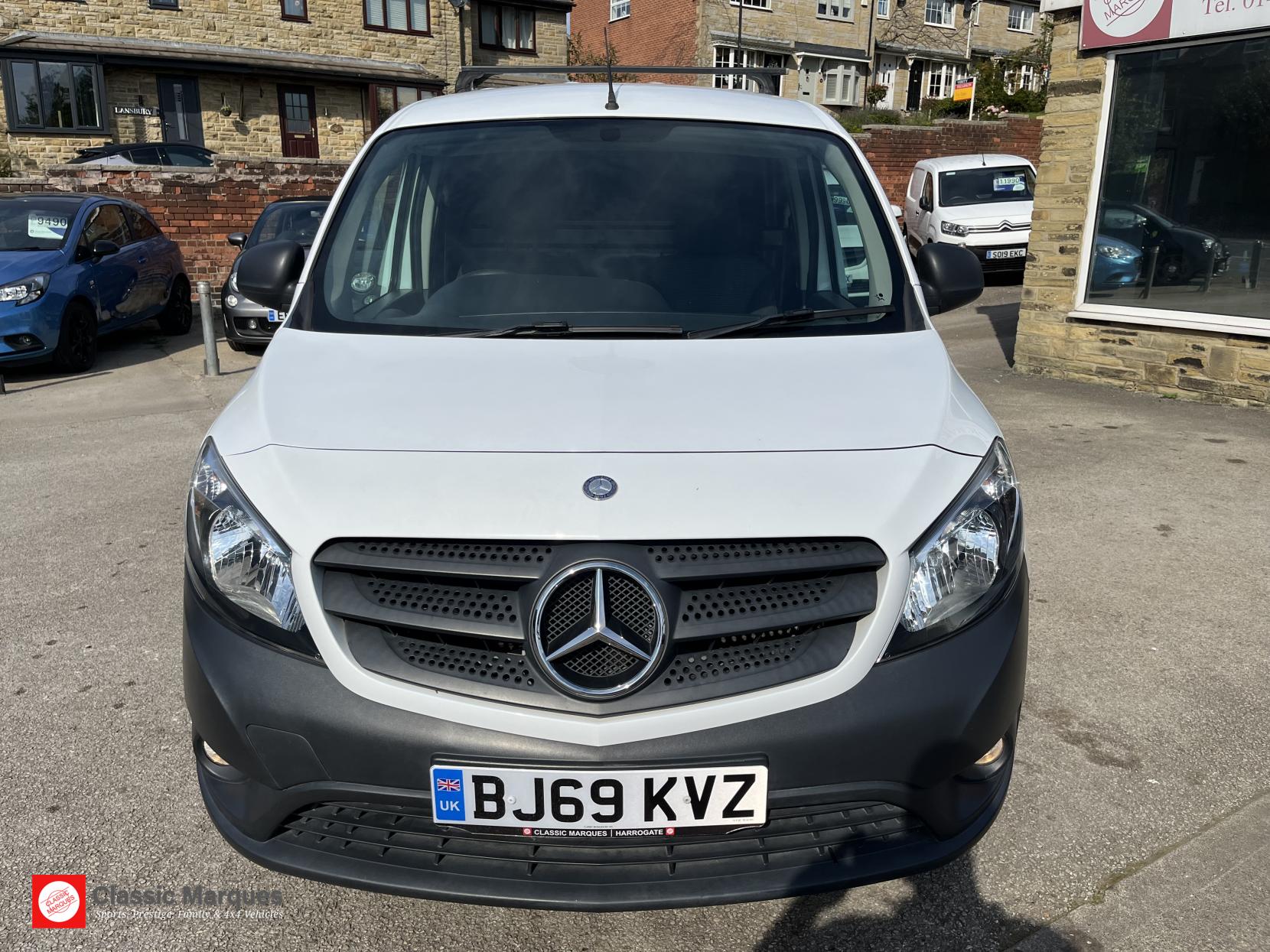 Mercedes-Benz Citan 1.5 109 CDI BlueEfficiency Panel Van 5dr Diesel Manual L2 Euro 6 (s/s) (90 ps)