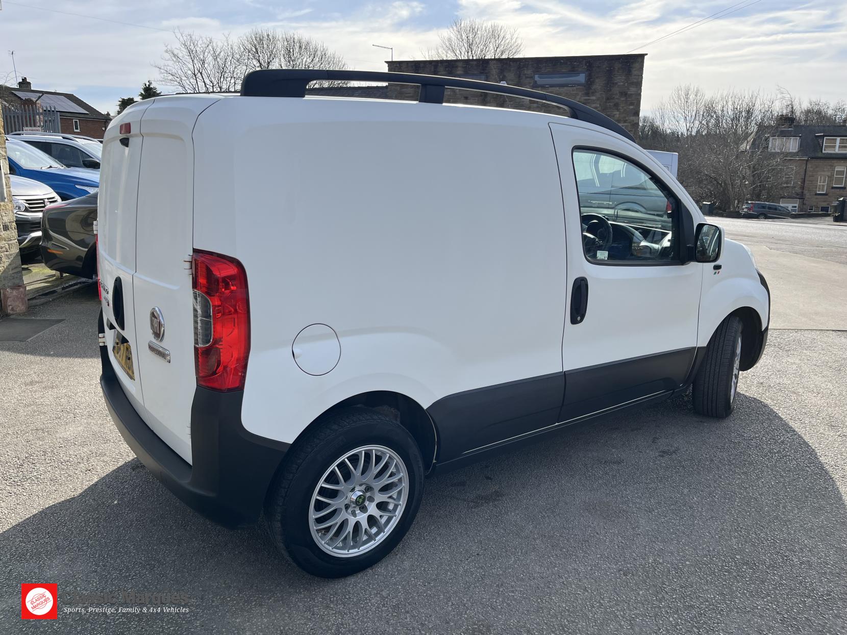 Fiat Fiorino 1.3 MultiJetII Adventure Car Derived Van 5dr Diesel Manual Euro 6 (SLD) (80 bhp)