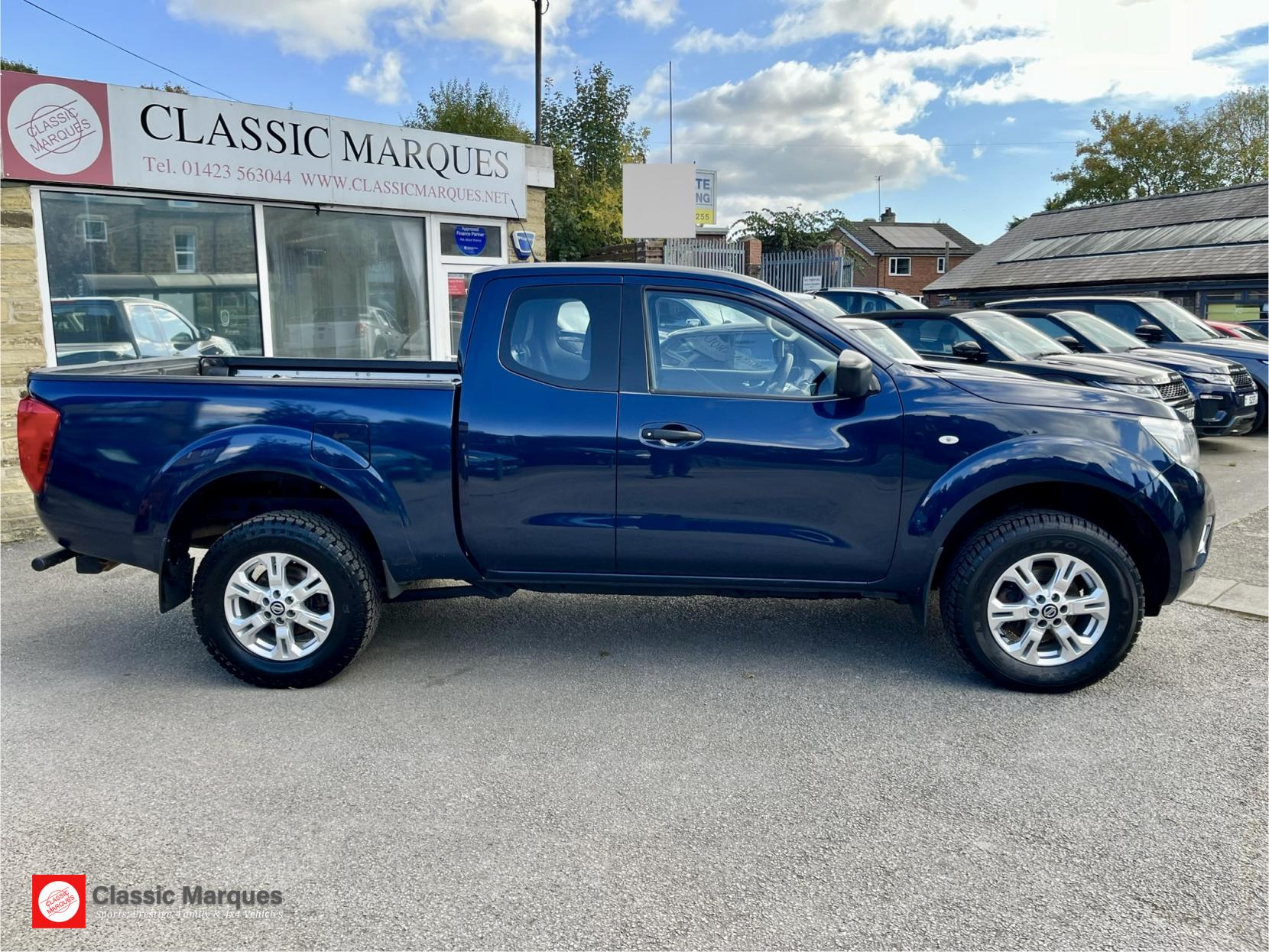 Nissan Navara 2.3 dCi Acenta King Pickup Extended Cab 4dr Diesel Manual 4WD Euro 6 (s/s) (163 ps)