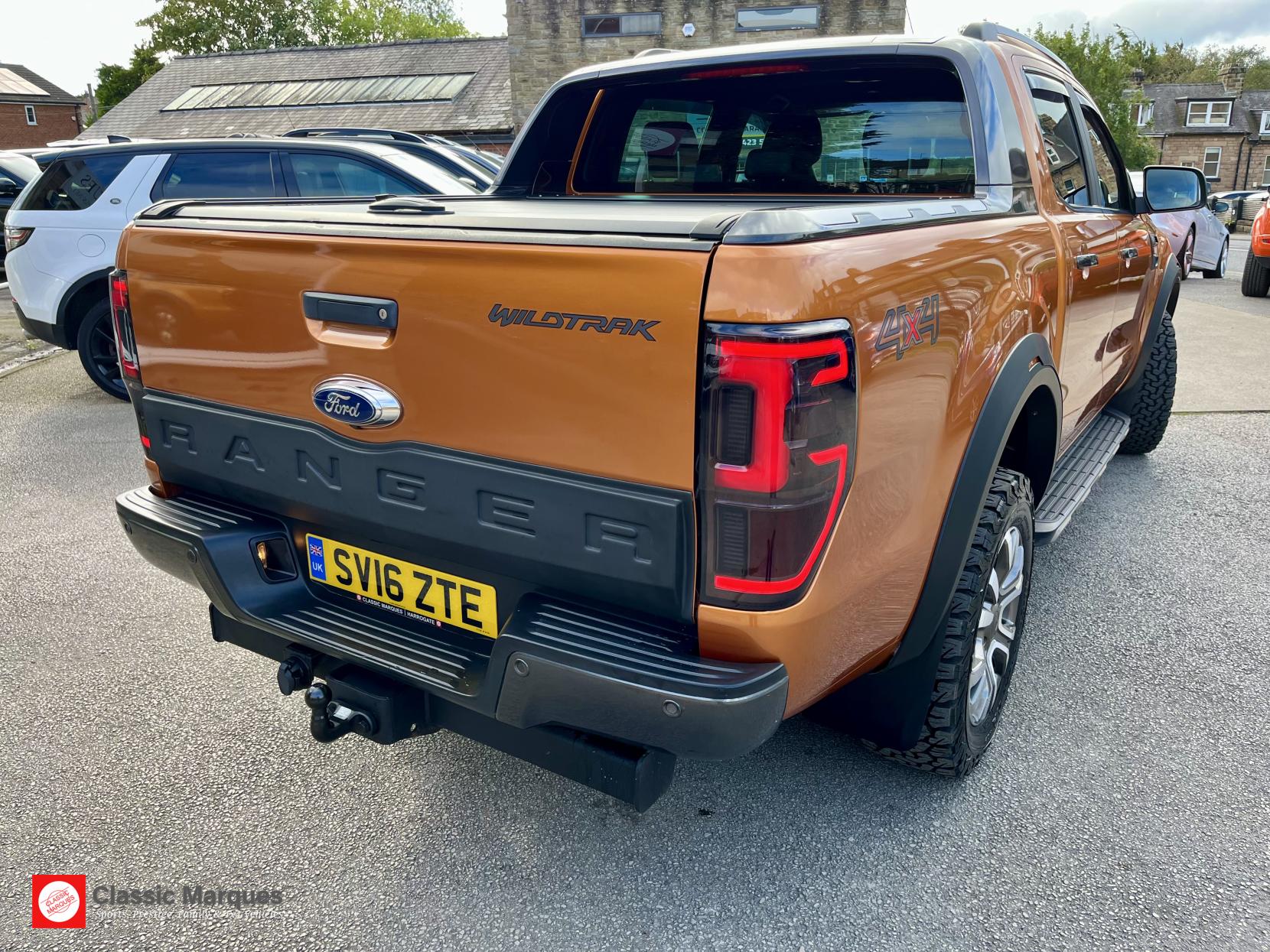 Ford Ranger 3.2 TDCi Wildtrak Pickup Double Cab 4dr Diesel Manual 4WD Euro 5 (s/s) (200 ps)